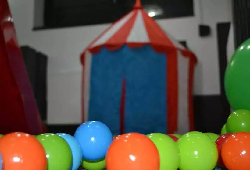 Hotel Hillden Lodge & Restaurant