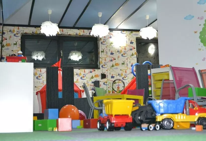 Hotel Hillden Lodge & Restaurant