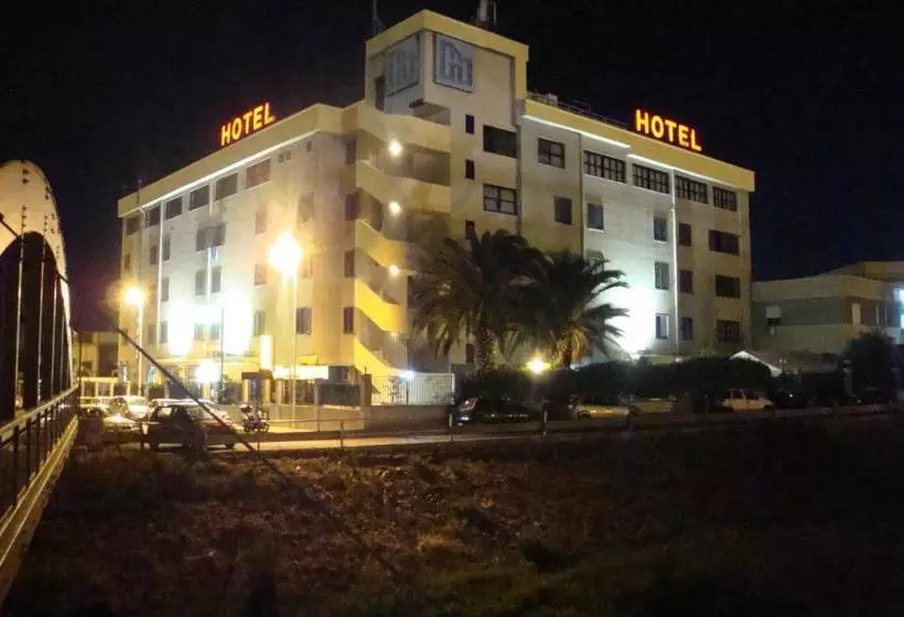 ホテル Hinterland