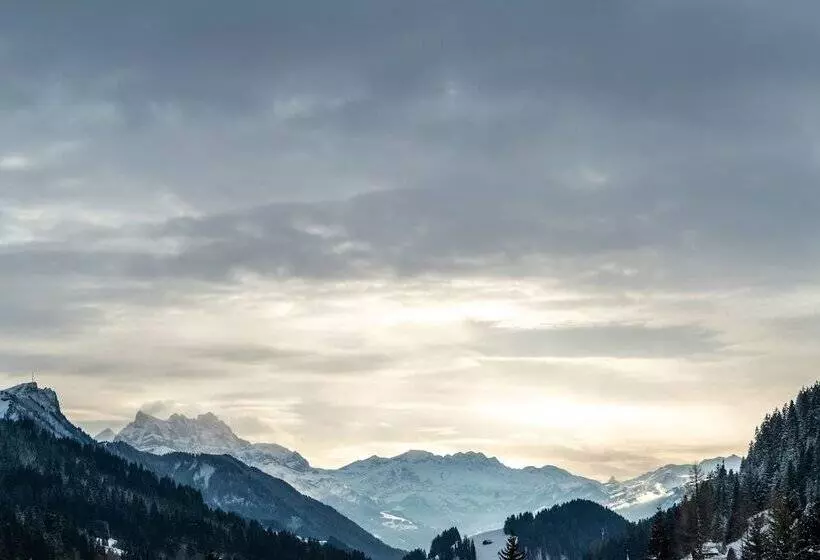 ホテル Hôtel Le Relais Alpin