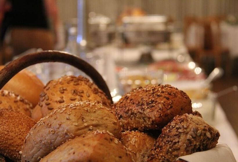 בית מלון כפרי Hôtel Le Relais Alpin