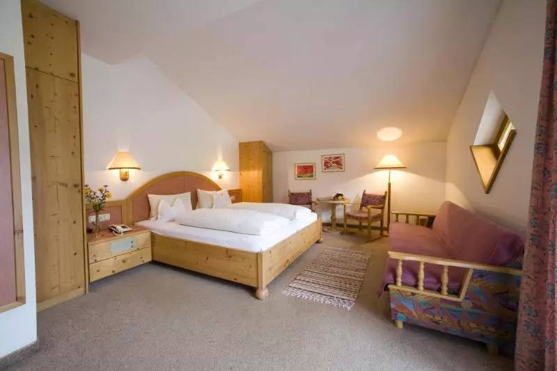 ホテル Krimmlerfälle