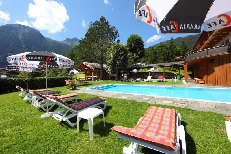 ホテル Krimmlerfälle