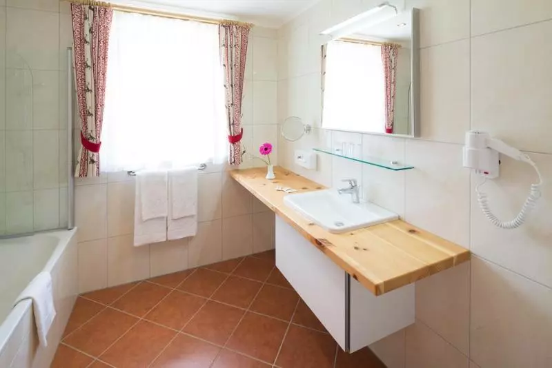 ホテル Krimmlerfälle