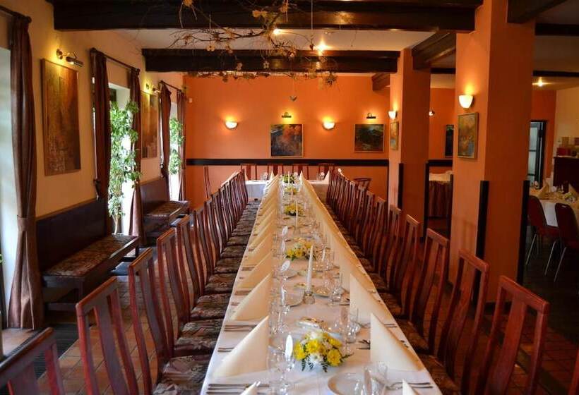 Park Hotel Pruhonice