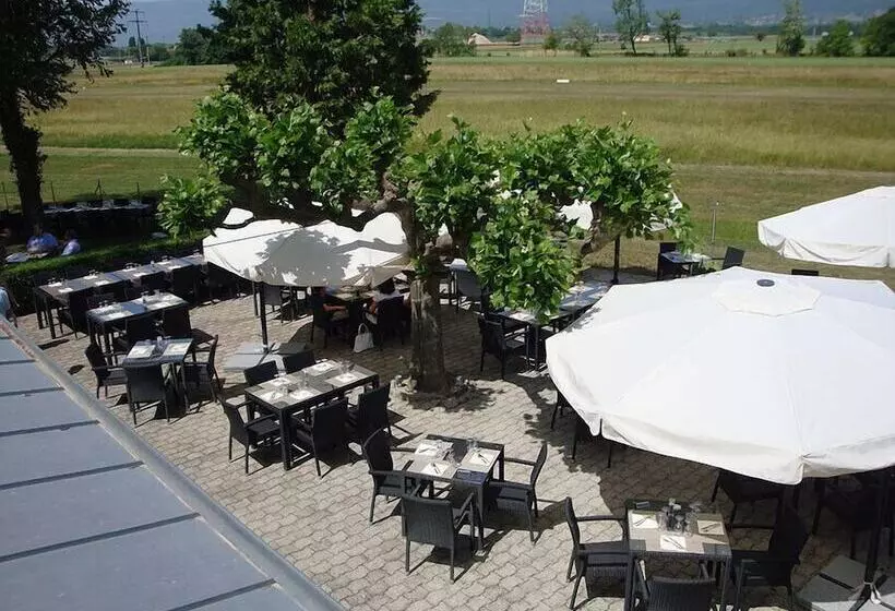 Hotelli Relais De L Aérodrome