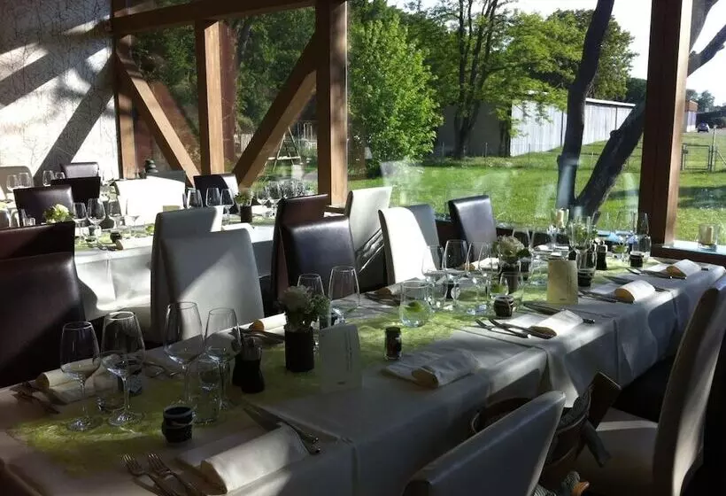 Hotelli Relais De L Aérodrome