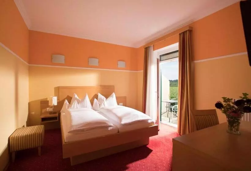 ホテル Restaurant Schachenwald