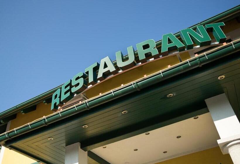 فندق Restaurant Schachenwald