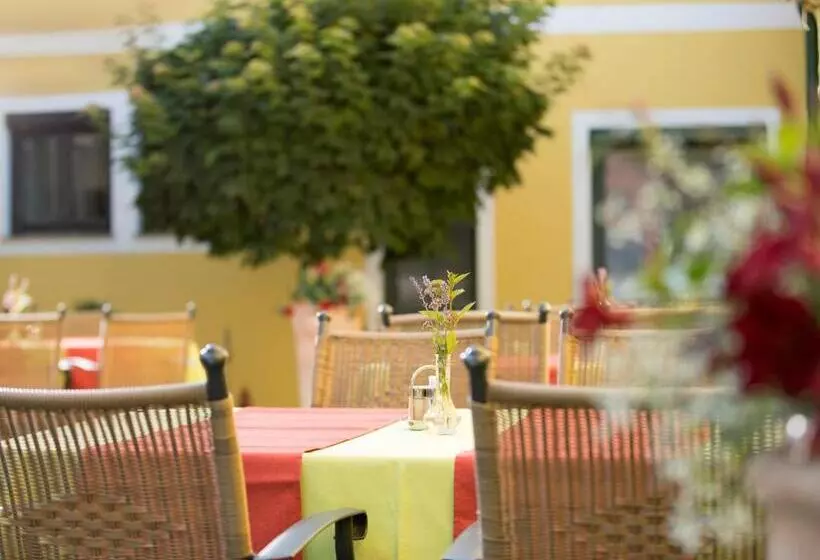 ホテル Restaurant Schachenwald