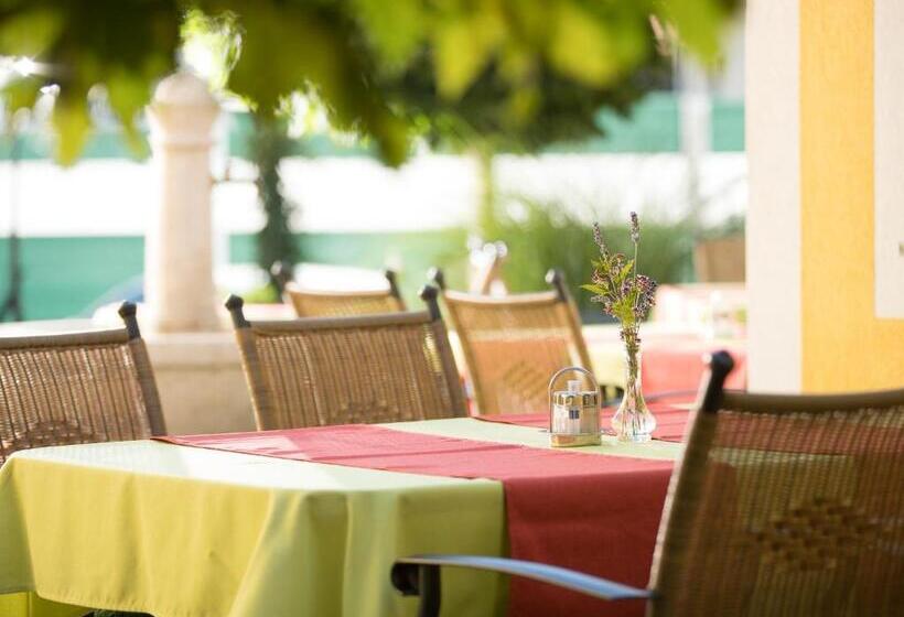 فندق Restaurant Schachenwald