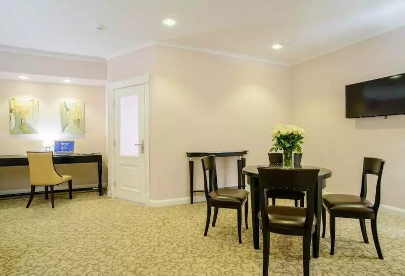 Отель Sk Royal Kaluga