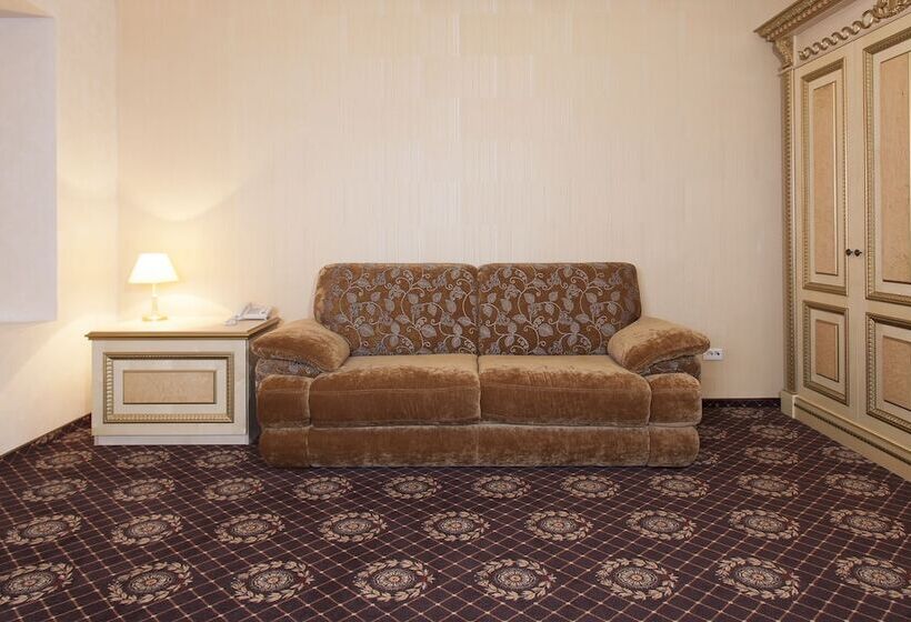 فندق Sk Royal Kaluga