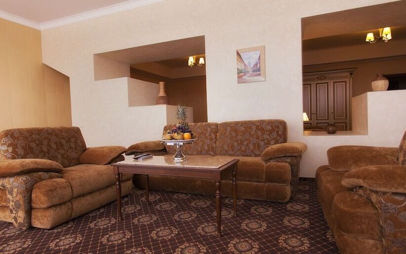 فندق Sk Royal Kaluga