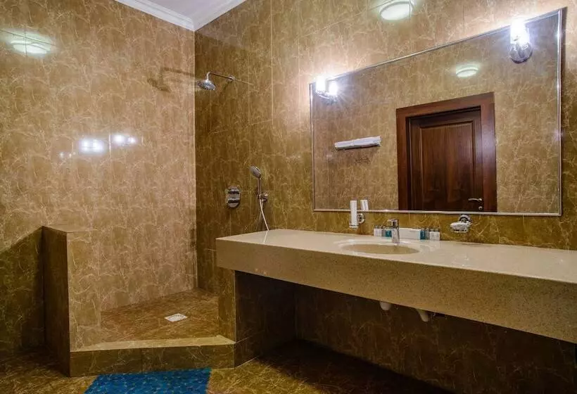 Отель Sk Royal Kaluga