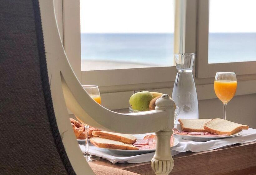 酒店 & Talasoterapia Zelai