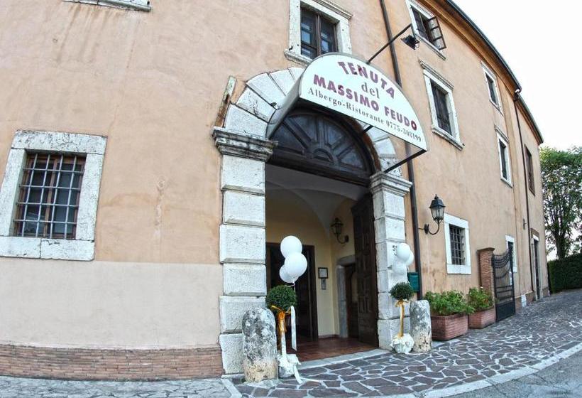 فندق Tenuta Del Massimo Feudo