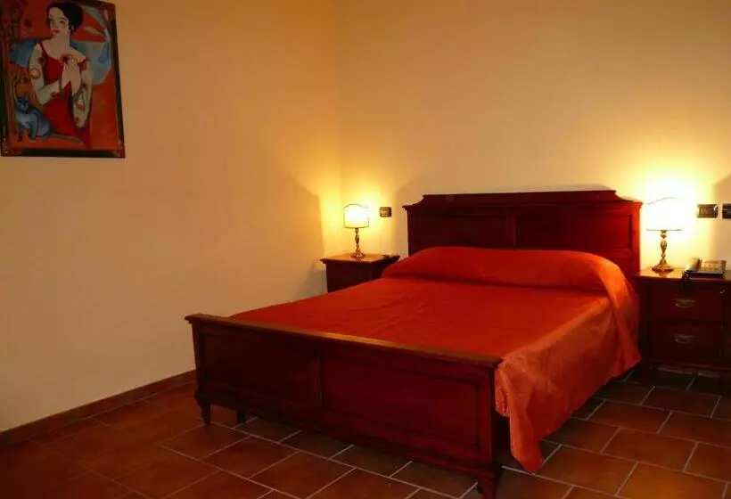 בית מלון כפרי Tenuta Del Massimo Feudo