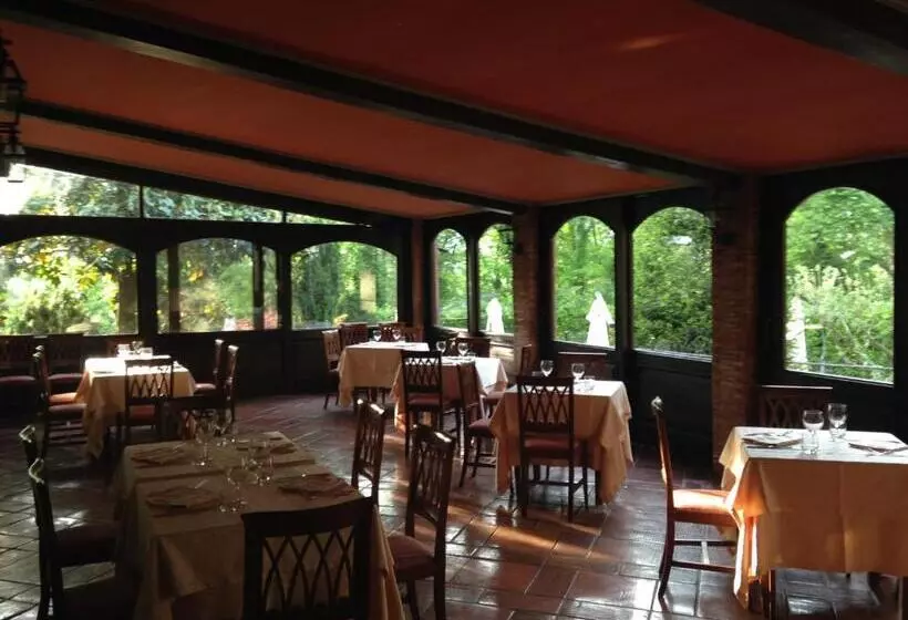 בית מלון כפרי Tenuta Del Massimo Feudo