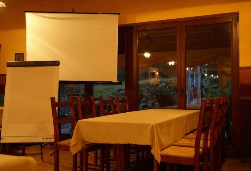 בית מלון כפרי Twardowski