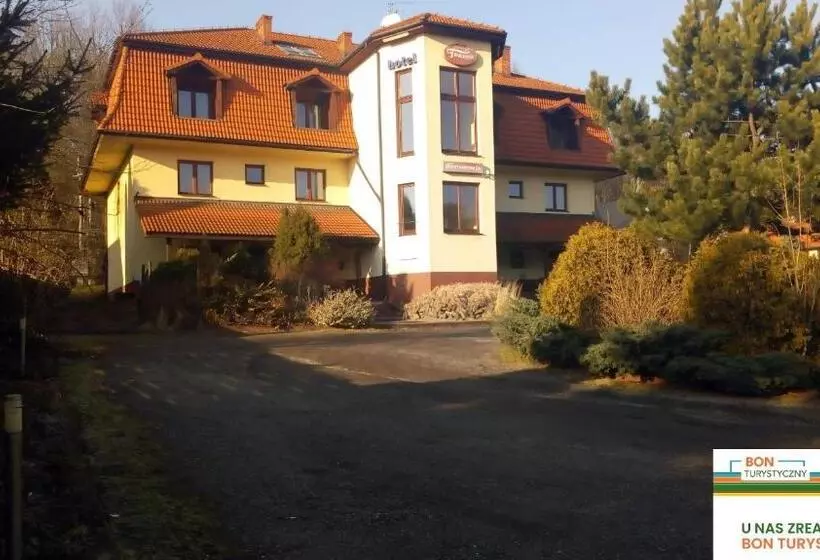 Отель Twardowski