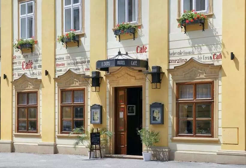 Hygge Hotel U Zvonu