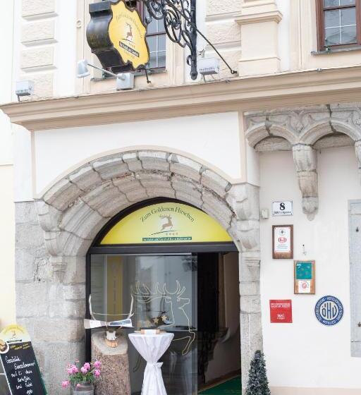 فندق Zum Goldenen Hirschen