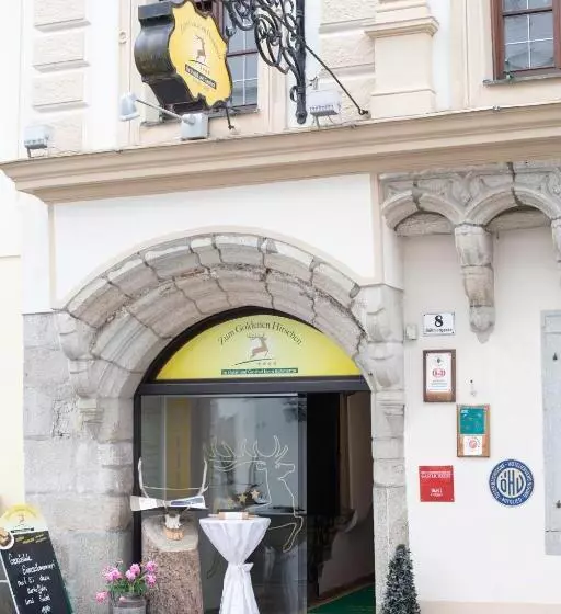 Отель Zum Goldenen Hirschen
