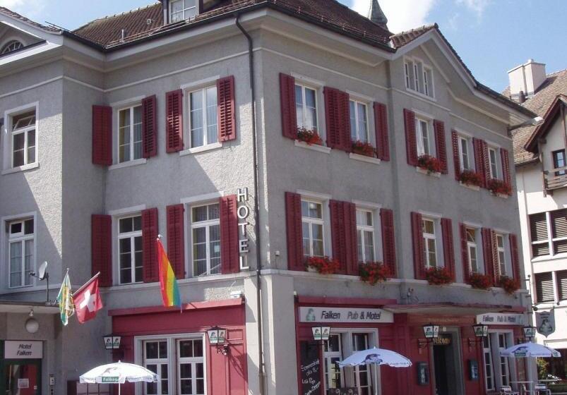 فندق على الطريق Gasthof Zum Falken