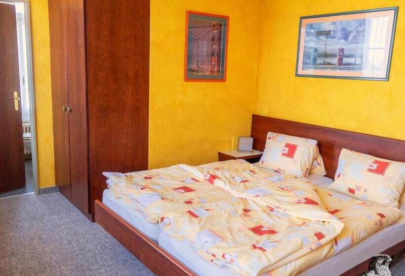 فندق على الطريق Gasthof Zum Falken