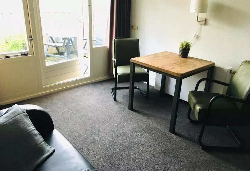 Nicolette Apartments