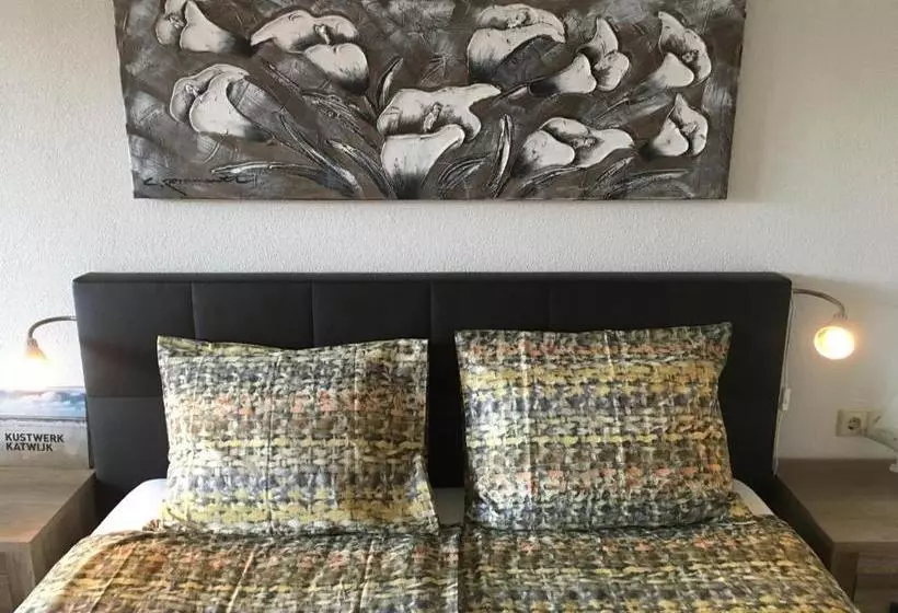 Nicolette Apartments