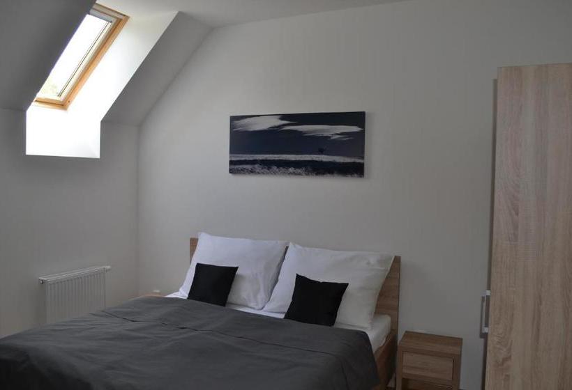 بنسيون Penzion Nad Oborou