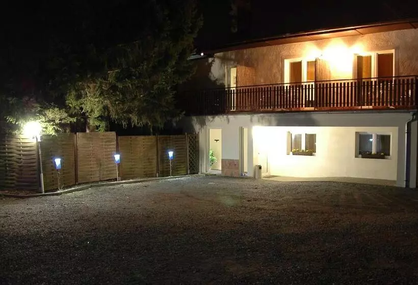 پانسیون Penzion V Roklich & Apartmens V Roklich