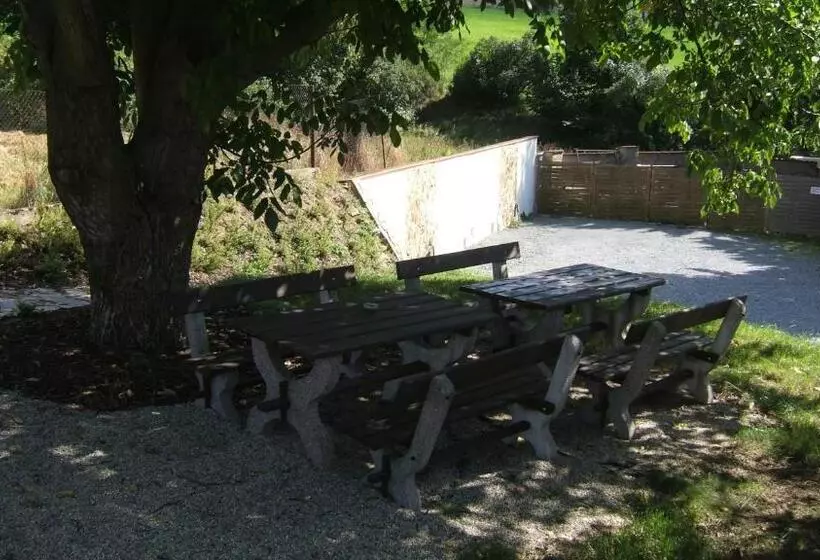 پانسیون Penzion V Roklich & Apartmens V Roklich