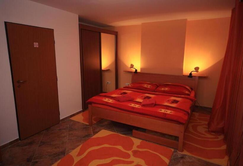 پانسیون Penzion V Roklich & Apartmens V Roklich