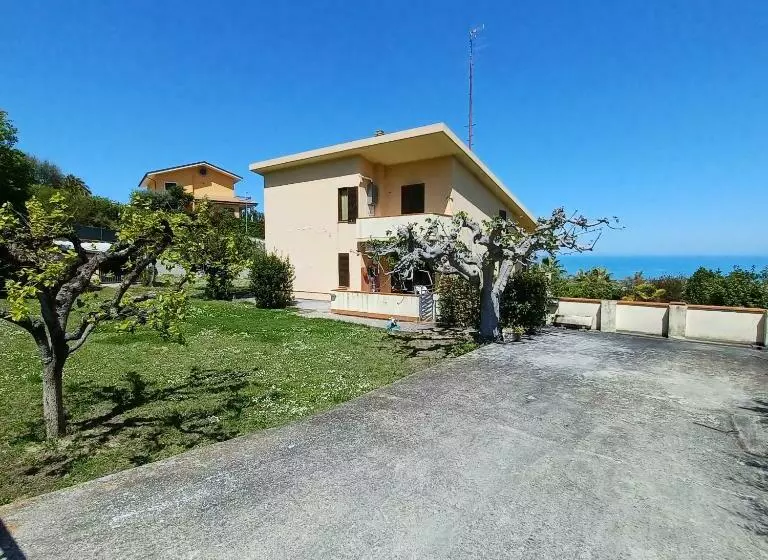 B&b Verena, Casa Ferrari
