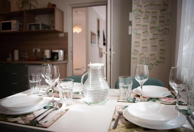 Dulcineea Downtown Garden Studio Comfy Quiet Selfcheck In Avlb