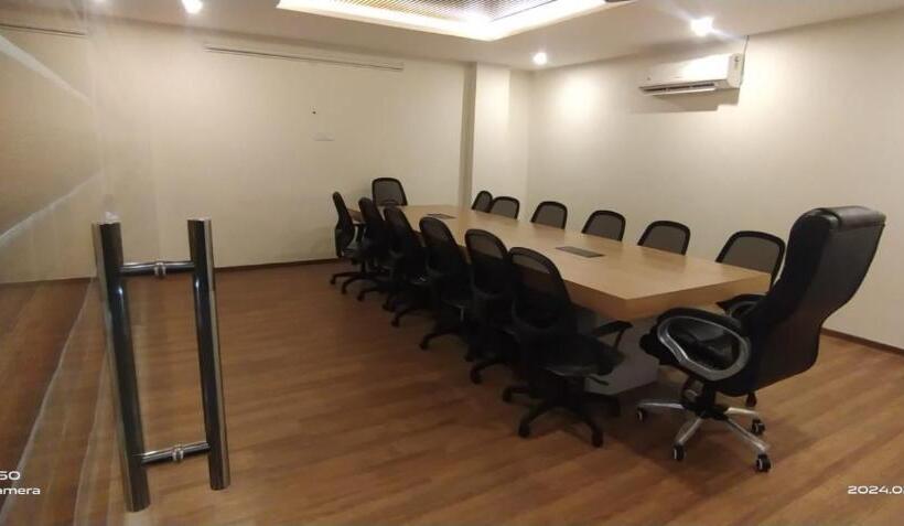 酒店 Alchemy Suites