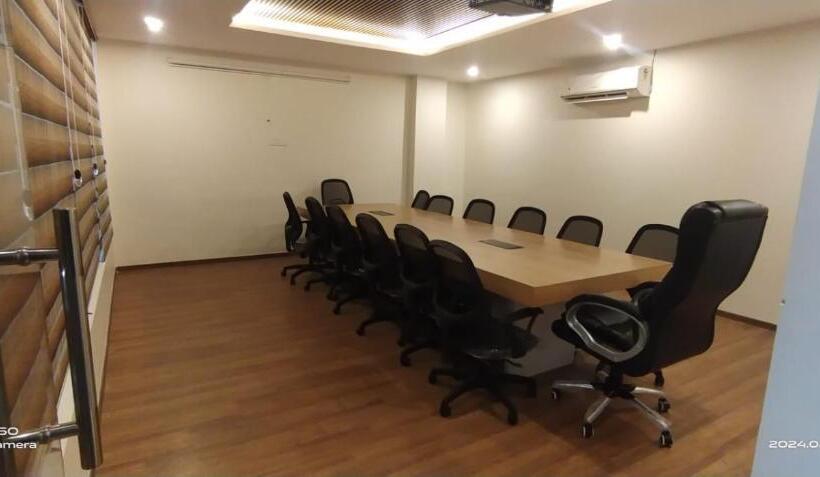 酒店 Alchemy Suites