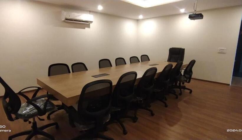 酒店 Alchemy Suites