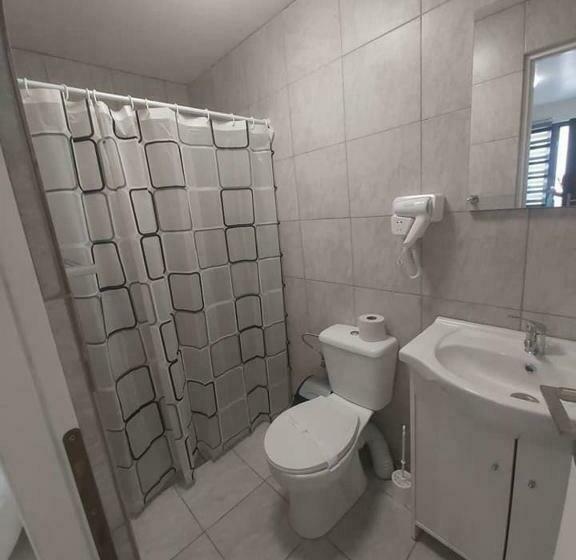 Отель Amalya Holidays