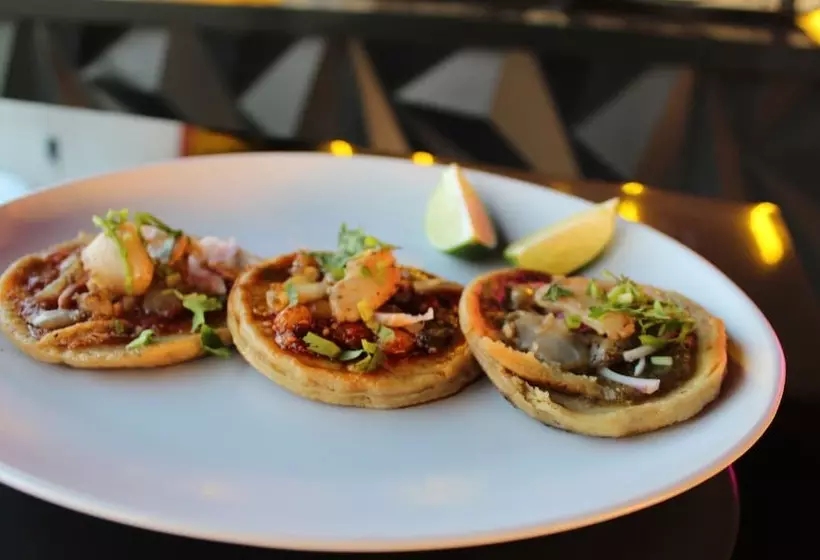 ホテル Boutique M&f