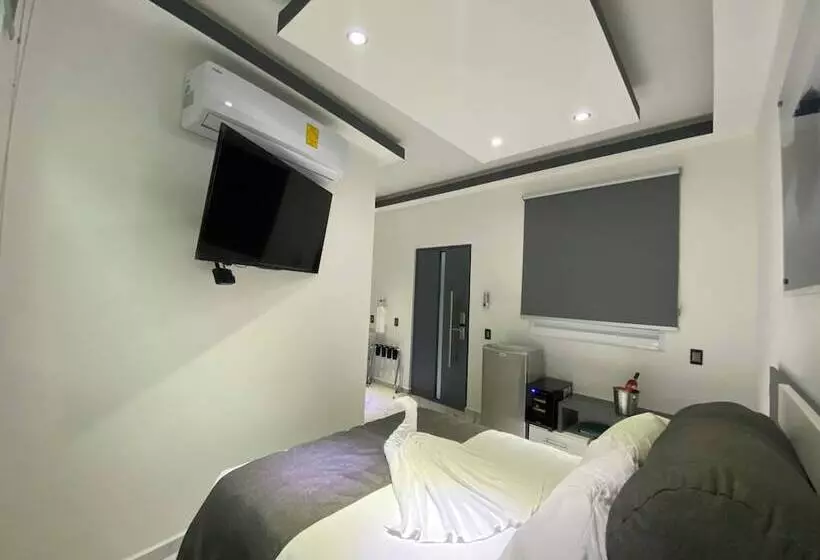 ホテル Boutique M&f