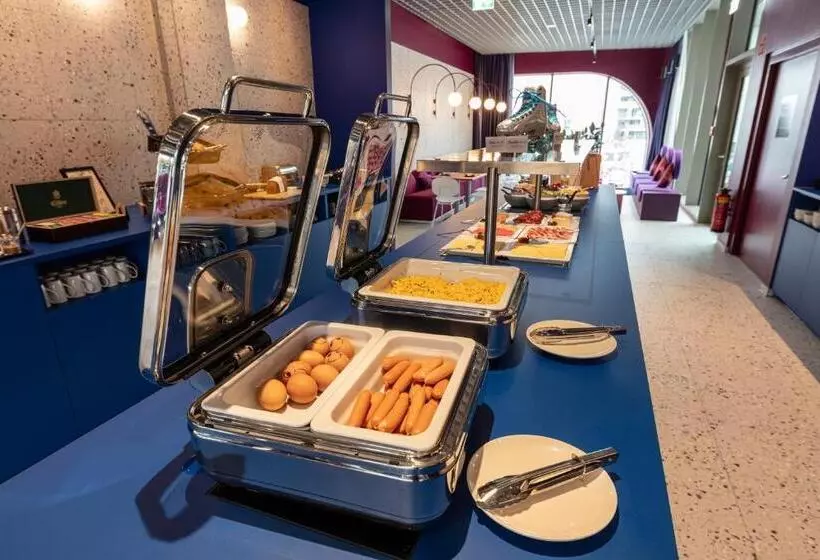 هتل Ibis Styles Muenchen Perlach