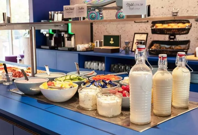 هتل Ibis Styles Muenchen Perlach