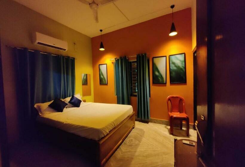 هتل Housefull Residency