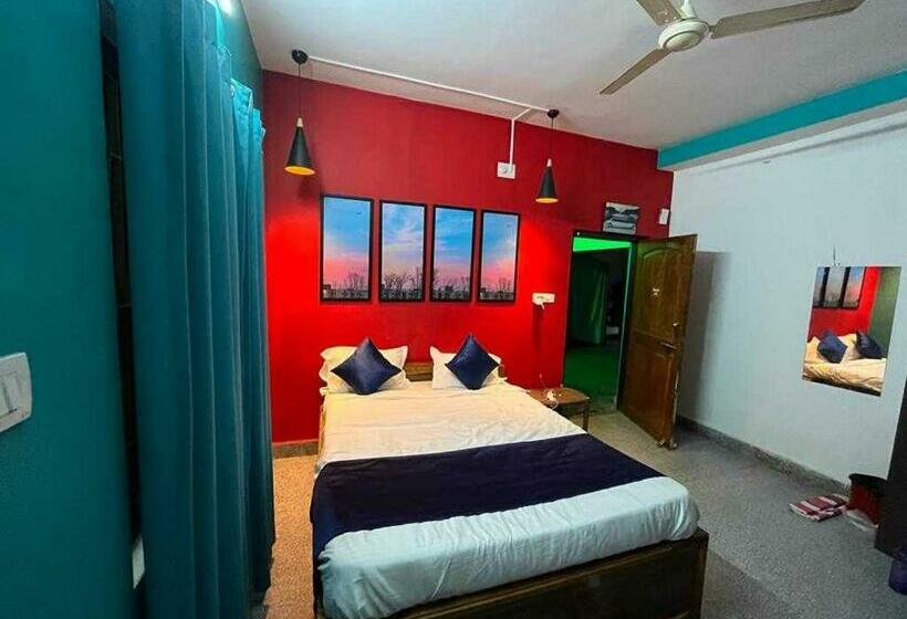 هتل Housefull Residency