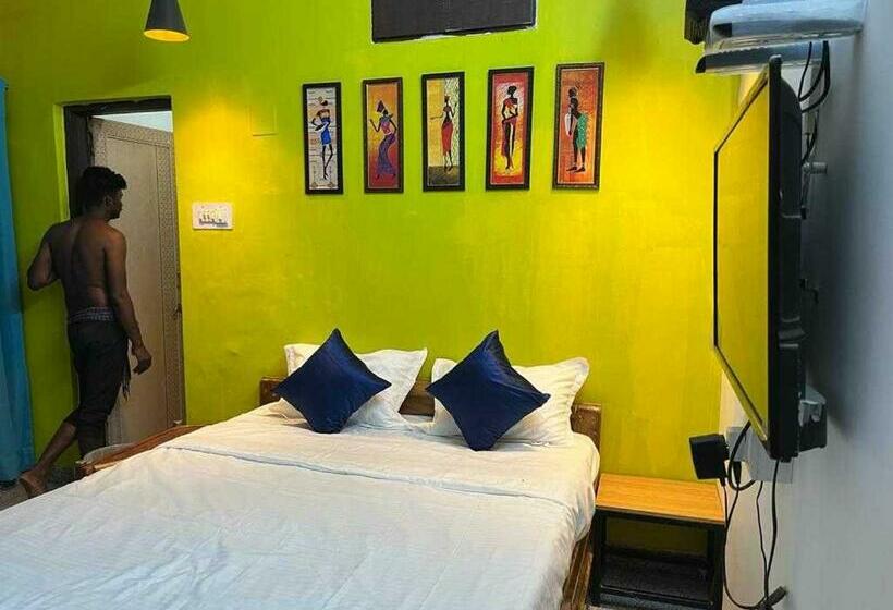 هتل Housefull Residency