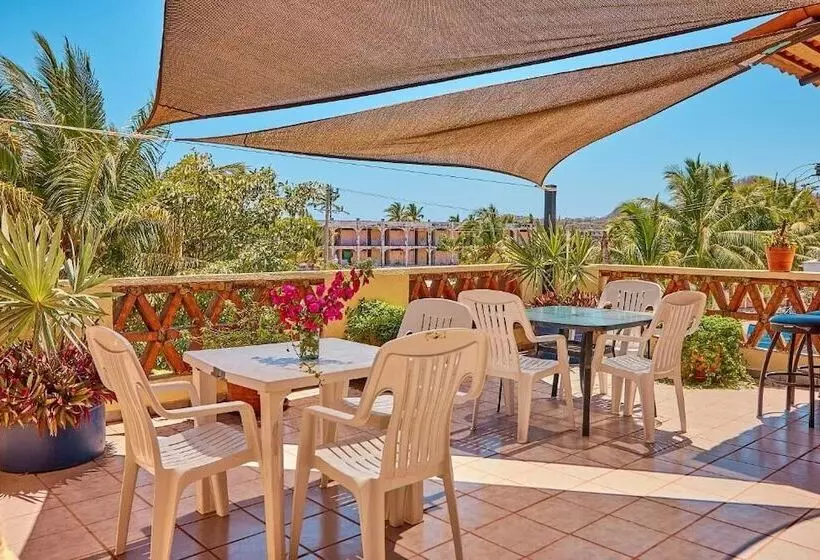 ホテル Ricardos Bungalows